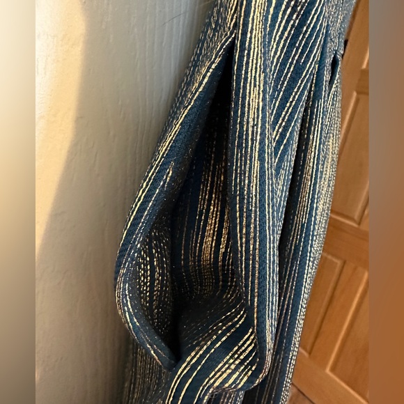 LuLaRoe Elegant Amelia - Picture 3 of 4